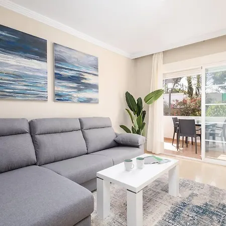 Apartment 1 Bedroom Golden Banus, Walk Everywhere! Rdr305